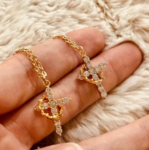 COLLAR DE CRUZ EN PLATA 925 CON CIRCONIA